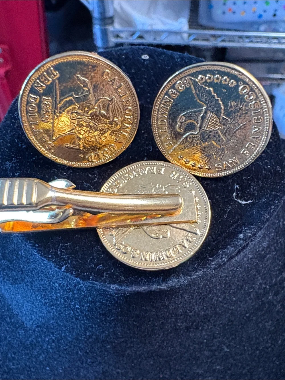 California Gold-Tone Coin Tie Clip - Classic Men's Accessory